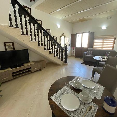 빅토리아 Alina Boutique Living B&B 외부 사진